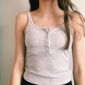 button tank top